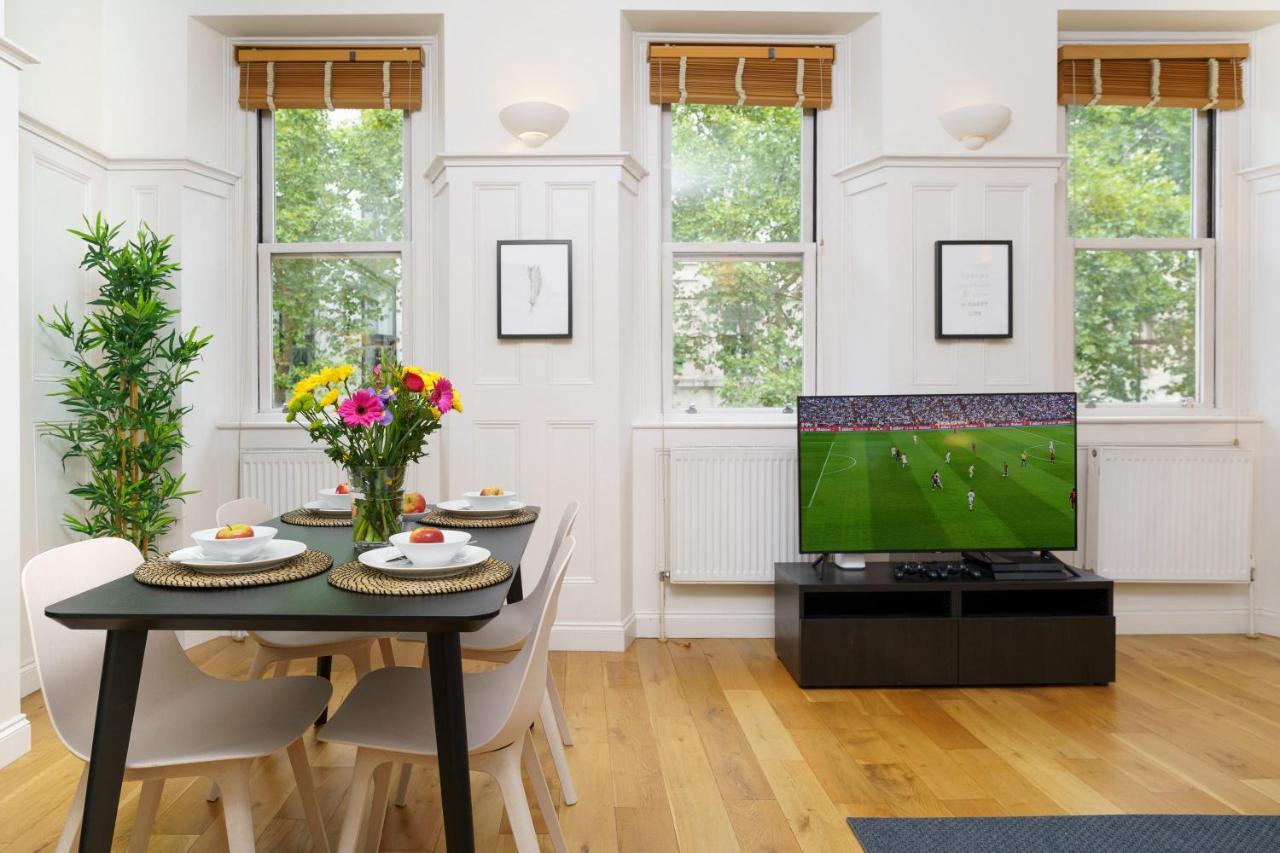 2 Bedr, 3 Beds, 1 Bath Thames, Trafalgar Sq 런던 외부 사진