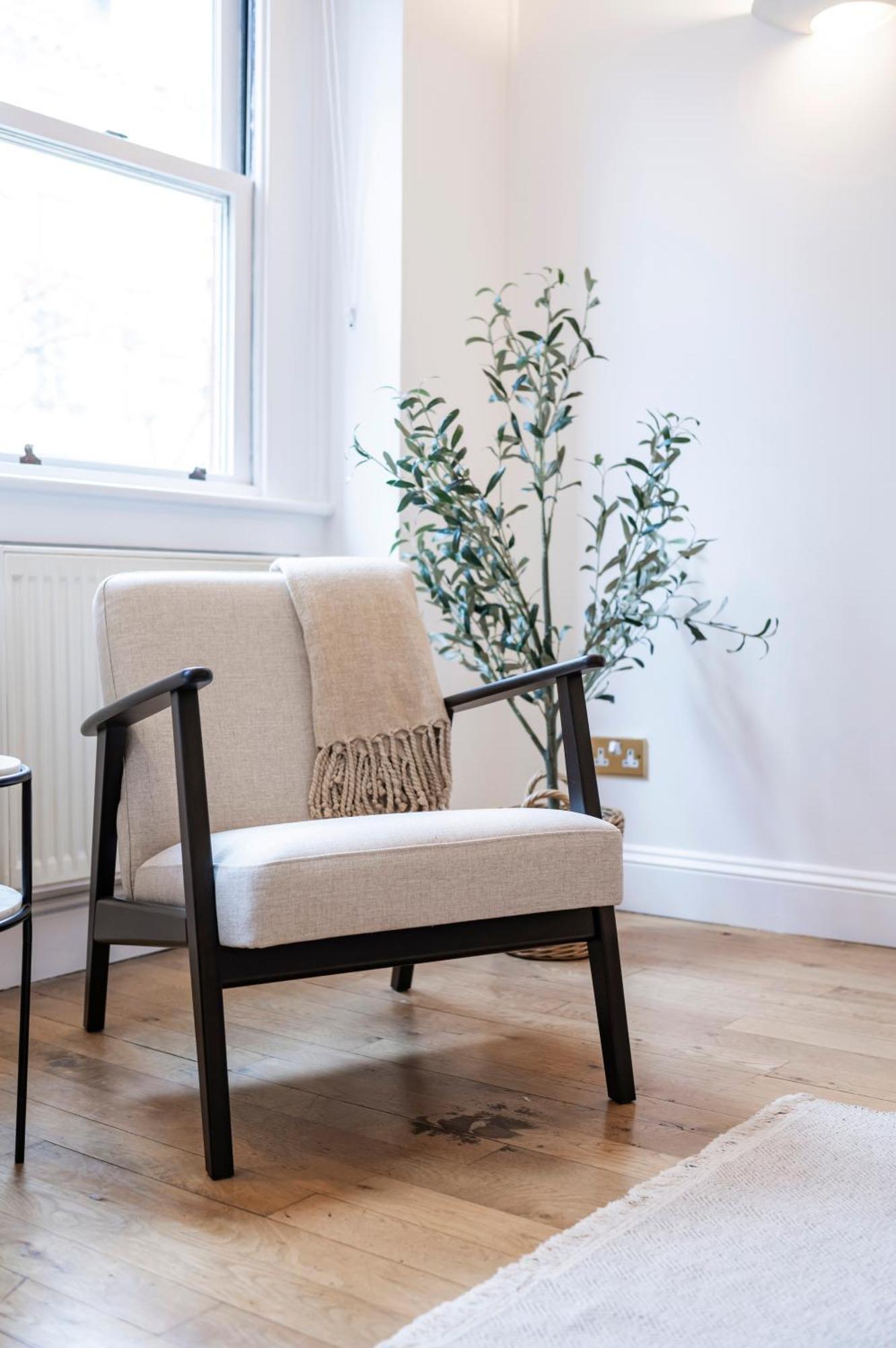 2 Bedr, 3 Beds, 1 Bath Thames, Trafalgar Sq 런던 외부 사진